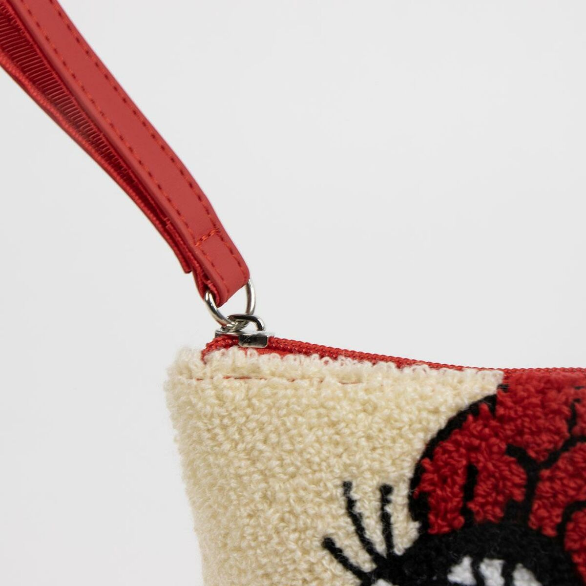 S2449063_0 S2449063_0