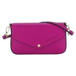 RB1023BE | Small Shoulder Bag with Removable Chain Strap in Genuine Leather Made in Italy. Flap Closure. Shiny Gold metal hardware - Fuxia color - Dimensions: 22 x 12 x 3 cm. - Image 2