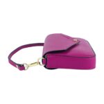 RB1023BE | Small Shoulder Bag with Removable Chain Strap in Genuine Leather Made in Italy. Flap Closure. Shiny Gold metal hardware - Fuxia color - Dimensions: 22 x 12 x 3 cm. - Image 4