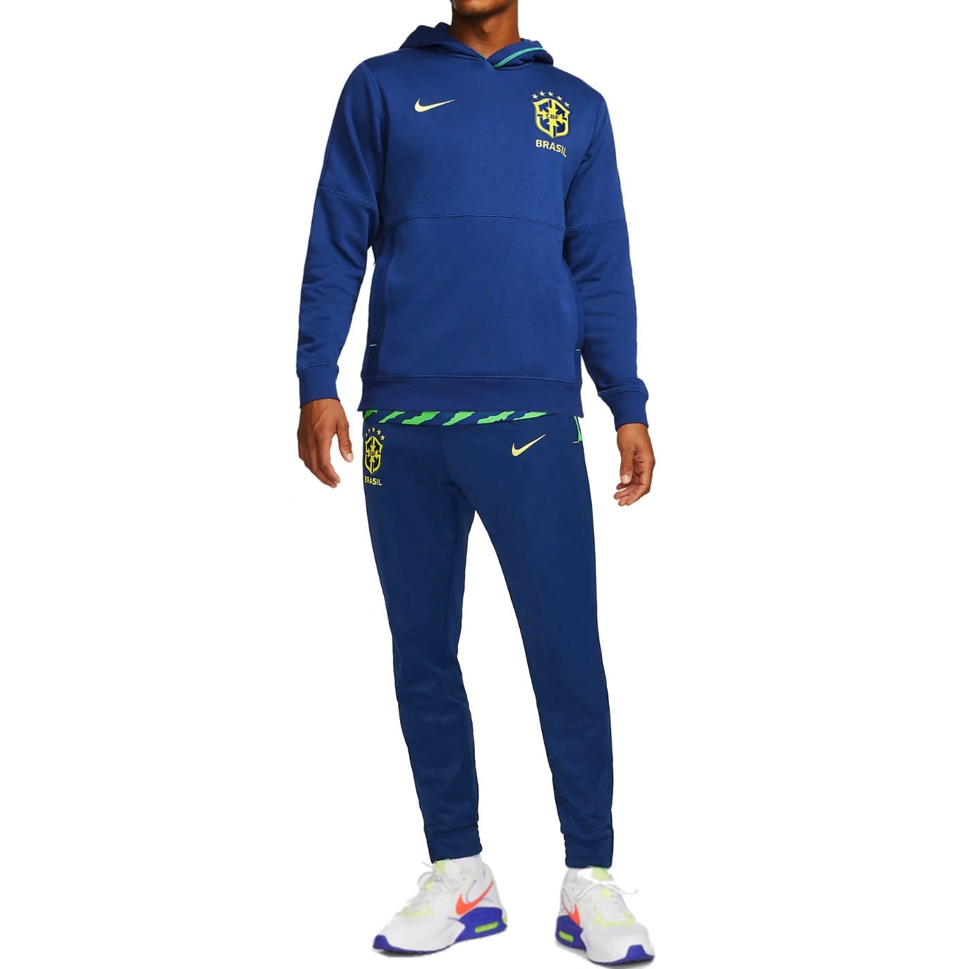 Brazil national team Casual fleece travel tracksuit 2022/23 - Nike - Image 4