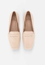 Cipó Beige Leather Square-Toe Loafers – Flat - Image 3