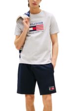 TOMMY HILFIGER - Men's Americana Monotype Flag Box T-shirt  - Size XXL - Image 14