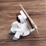 Astronaut Mobile Phone Stand Desktop Holder - Image 6